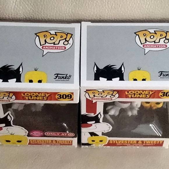 LOONEY TUNES 2 FUNKO POPS! Sylvester+Tweety (FLOCKED Target 🎯 Exclusive/Common) - Picture 6 of 9